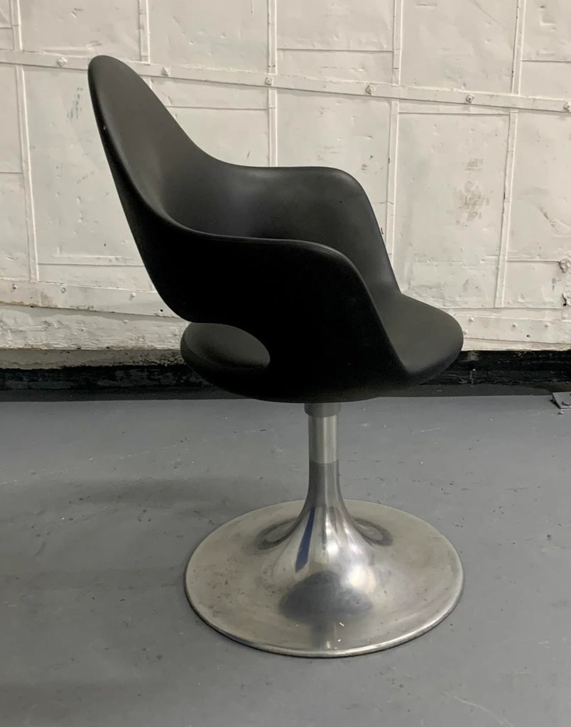 Vintage Italian Tulip Chairs Attributed to Fabio Di Bartolomei - a Pair - 3
