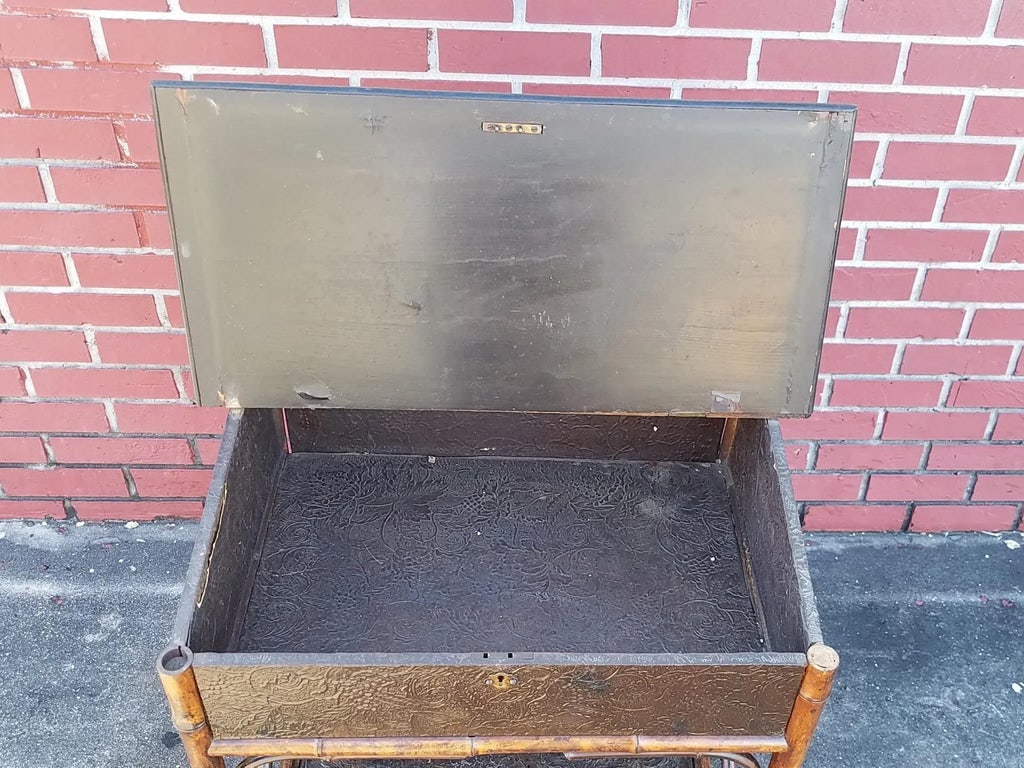 19th Century Japanned Bamboo Writing Desk - 11