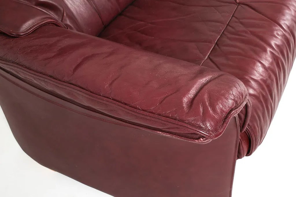 Mid Century Modern Scandinavian Leather Loveseat / Sofa - 7