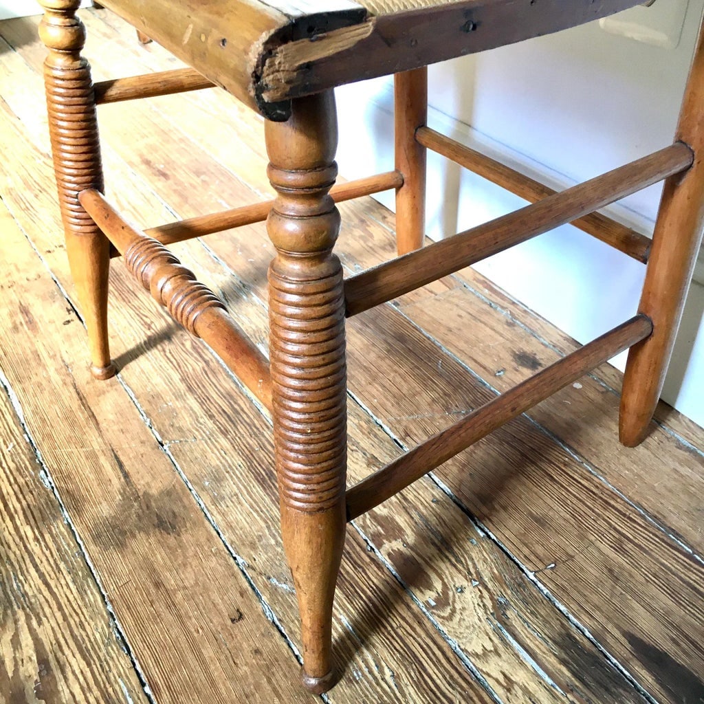 Rustic 19th Century Rush Seat Side Chair - 7