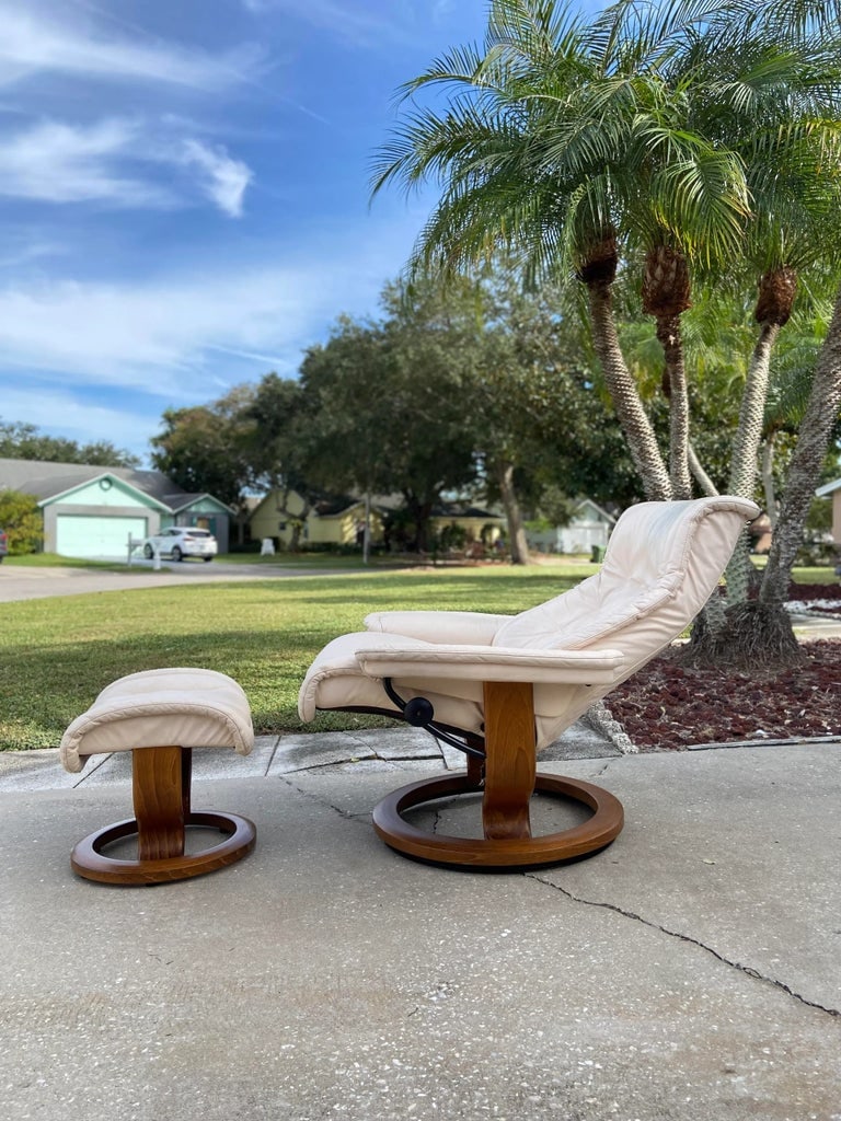 Mid 20th Century Ekornes Norway Reclining Lounge Chair & Ottoman - 2