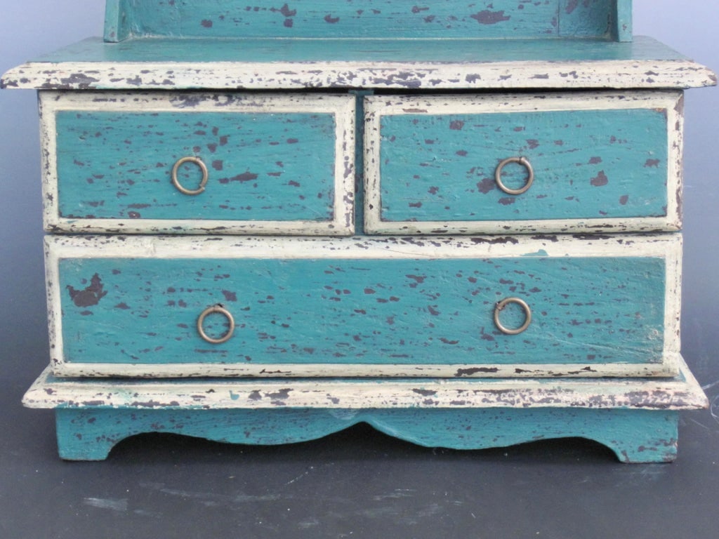 Folk Art Dresser Top Vanity Mirror in Original Paint - 8