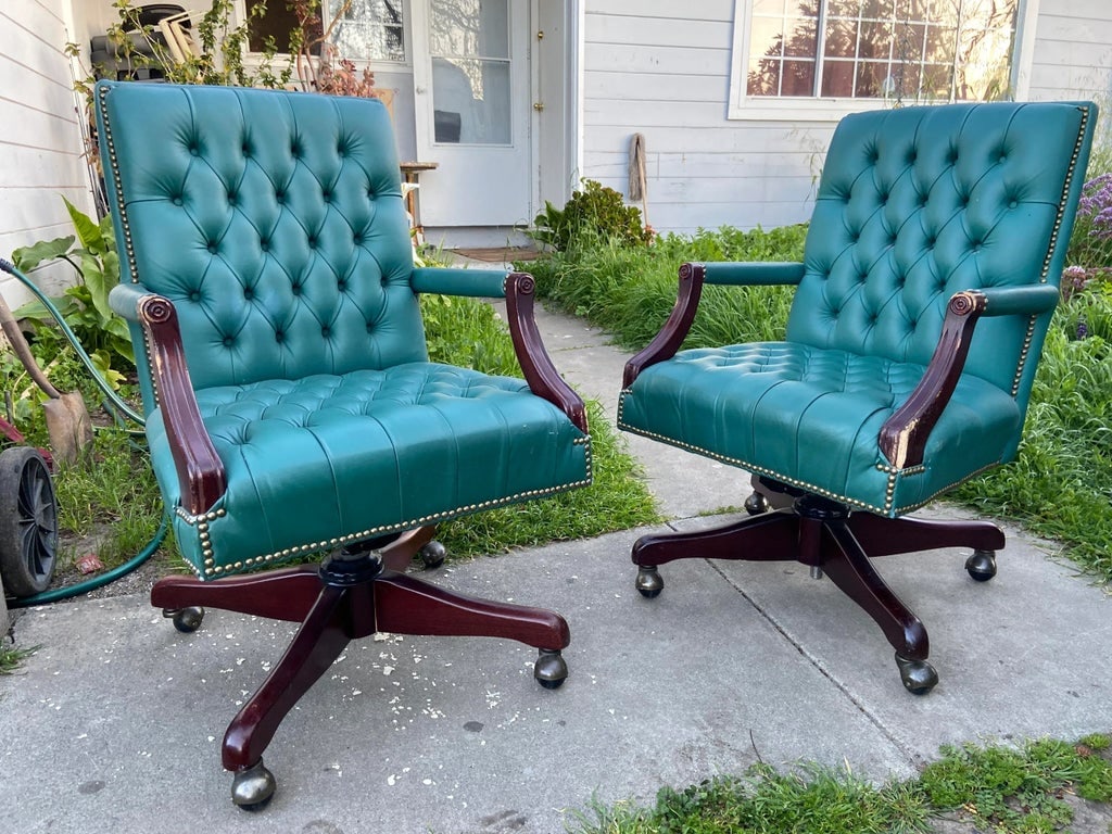 1980s Vintage Paoli Chair Company Office Swivel Desk Chairs - a Pair - 2
