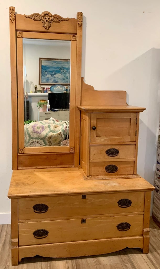 Maple Dresser With Mirror - 7