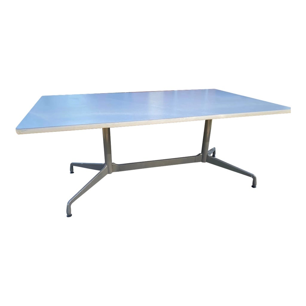 1990s Vintage Mid Century Modern Herman Miller Conference Table: Vintage mid century modern Herman miller cement grey conference dining room table in good vintage condition some surface scuffs see pictures for details. Condition: Alterations: Original Condition