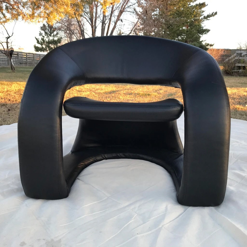 1990s Postmodern Sculptural Cantilever Tongue Chair - 4