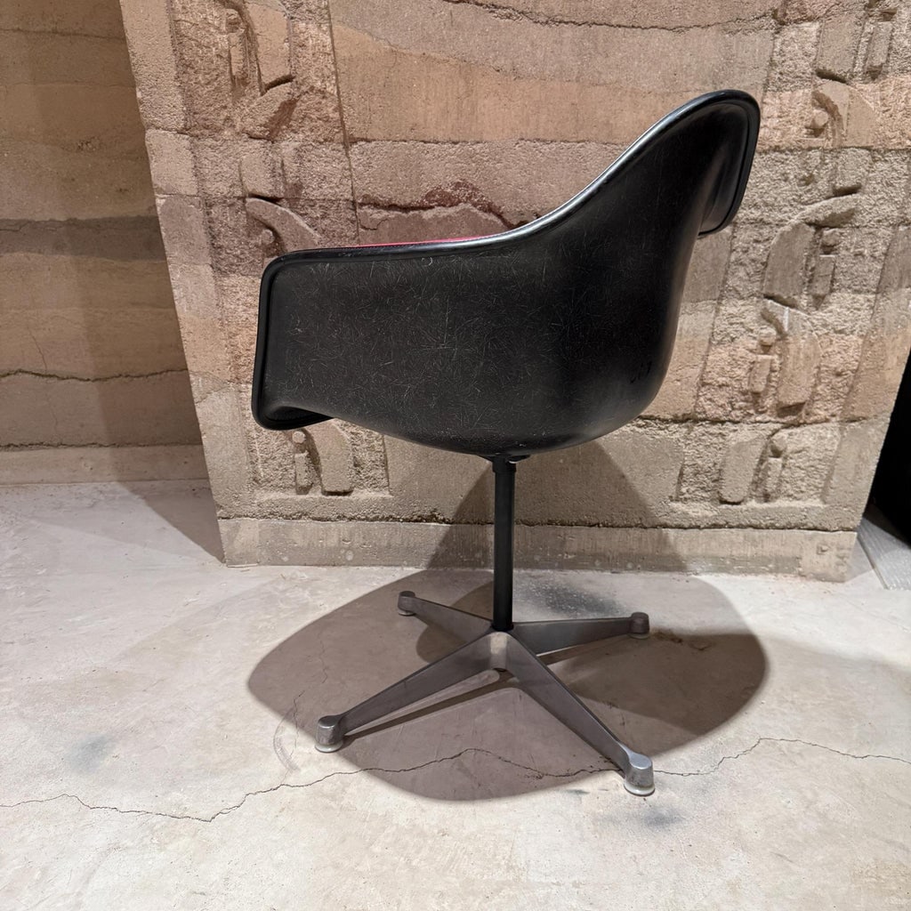 Black Fiberglass Desk Armchair Charles & Ray Eames Herman Miller Mid-Century - 3