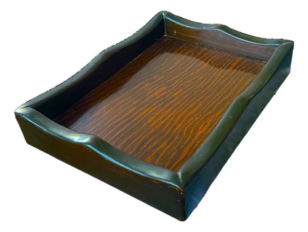Vintage Handmade and Signed Quartersawn Oak Tray With Scalloped Edge Catchall Vide-Poche: This vintage handmade solid wood tray features softly sculpted, scalloped sides and a warm, quartersawn oak interior showing expressive natural grain. Crafted with care and intention, the tray shows