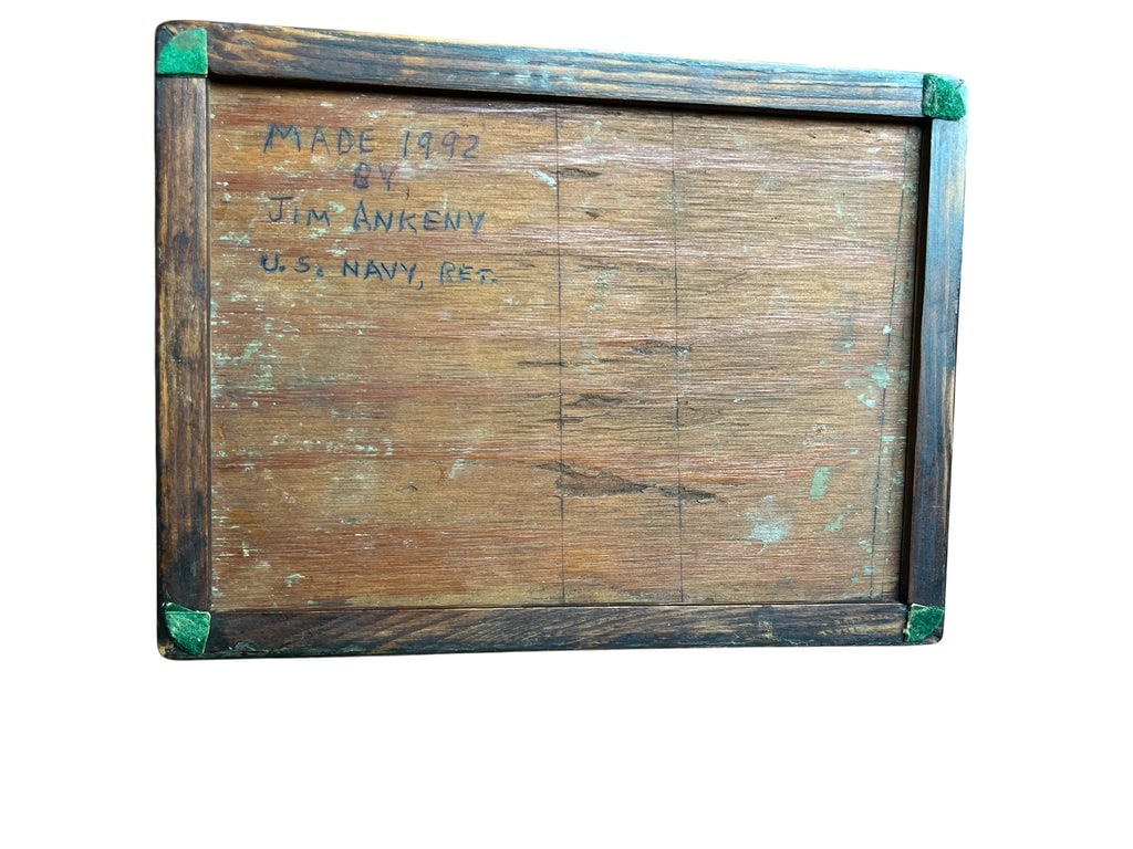 Vintage Handmade and Signed Quartersawn Oak Tray With Scalloped Edge Catchall Vide-Poche - 8