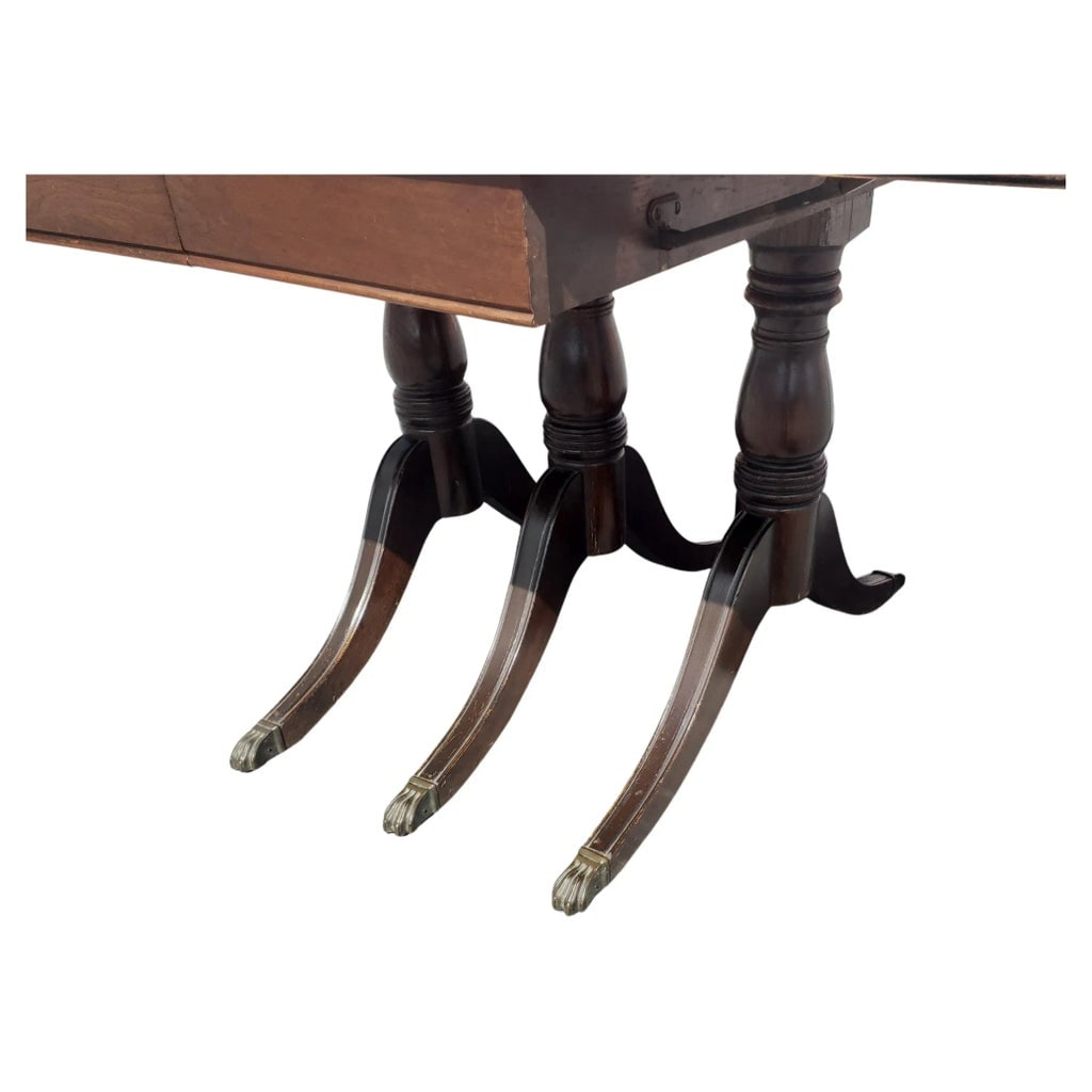 1940s Federal Style Triple Pedestal Drop-Leaf Dining Table - 10