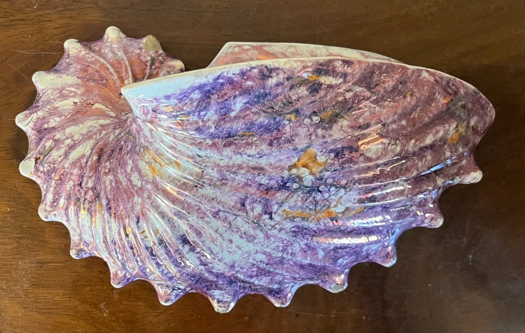 Antique George III Wedgwood Pink Moonlight Lustre or Luster Nautilus Shell Form Bough Pot Wall Pocke - 2