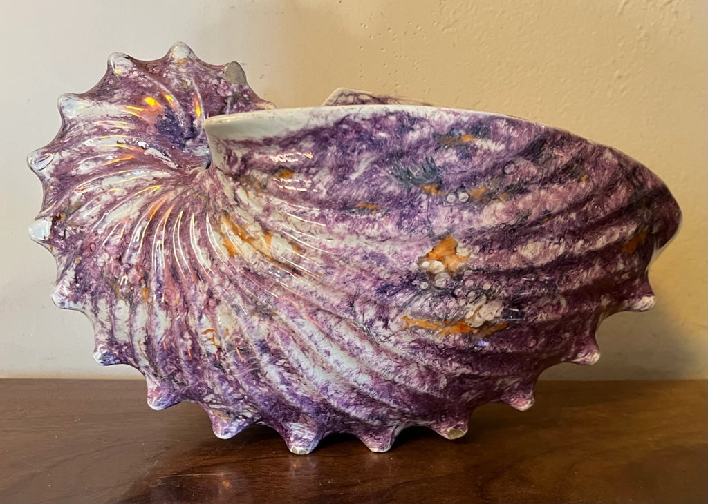 Antique George III Wedgwood Pink Moonlight Lustre or Luster Nautilus Shell Form Bough Pot Wall Pocke - 3