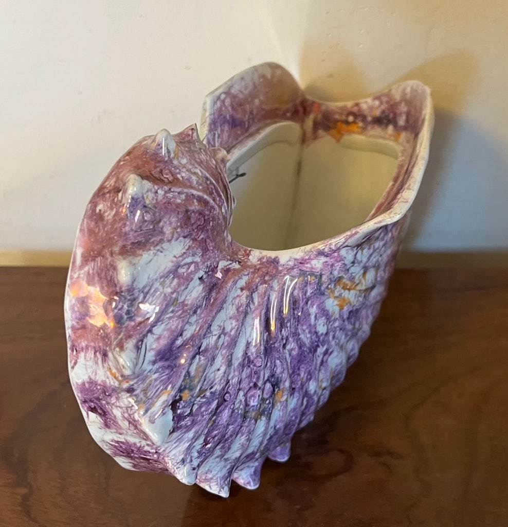 Antique George III Wedgwood Pink Moonlight Lustre or Luster Nautilus Shell Form Bough Pot Wall Pocke - 5