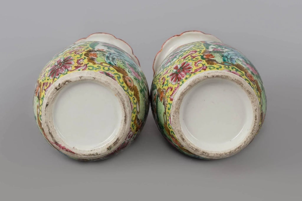 Chinese Export Canton Open Vases - a Pair - 7