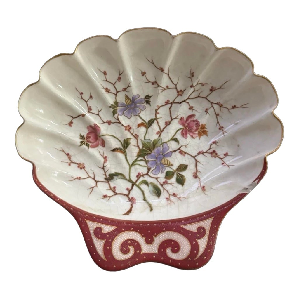 Antique Victorian Carlsbad Bee Hive Mark Floral & Gilt Decorated Porcelain Bowl: Antique Victorian Carlsbad Bee Hive Mark Floral & Gilt Decorated Porcelain bowl Very rare Good condition plate has been repaired This Antique Victorian Carlsbad Bee Hive Mark Floral & Gilt Decorated P