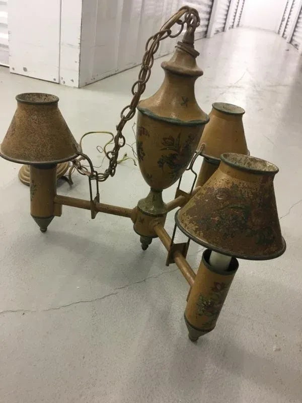Early 20th Century Small Antique Tole Painted Chandelier - 3