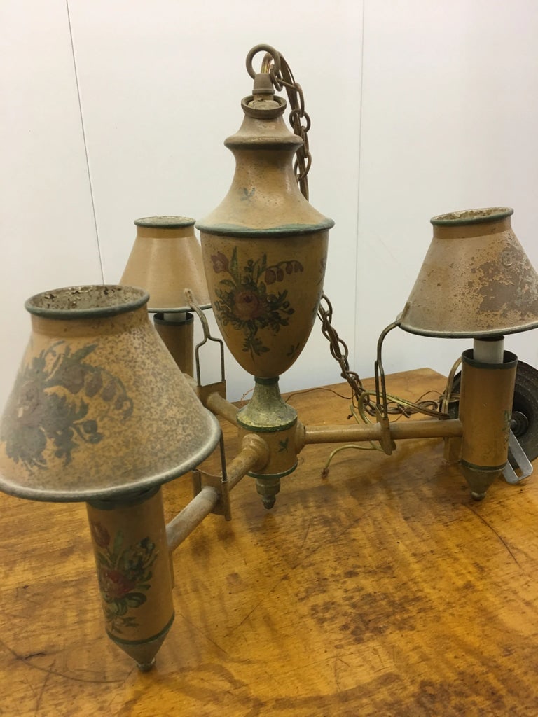 Early 20th Century Small Antique Tole Painted Chandelier - 4
