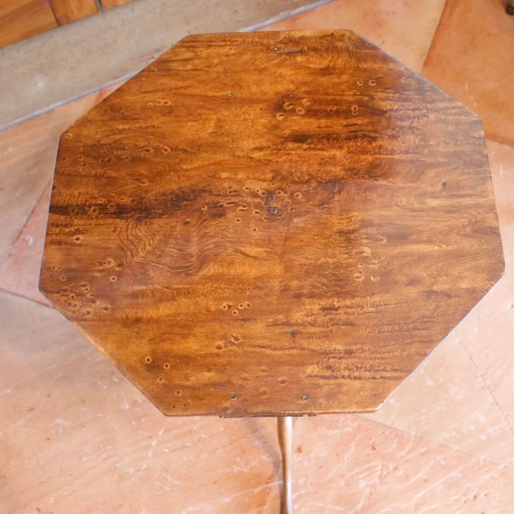 Small American Federal Octagonal Top Candle Stand Side Table, Grain Painted Bird's Eye Maple - 7