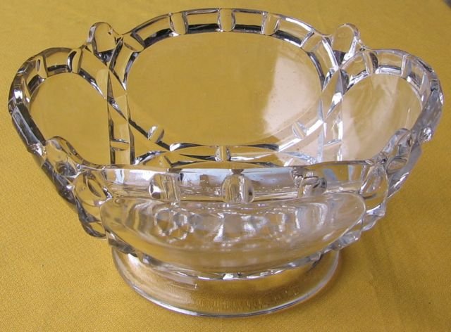 Nova Scotia Glass Low Compote Crown or Pillar Pattern: Nova Scotia Glass, Low Stand Open Compote (fruit bowl), Scalloped Crown or Pillar Pattern. Measures 4 1/4” tall, by 8” in diameter (10.8 x 20.3 cm). Private collection of Pat and Connie Kent, oper