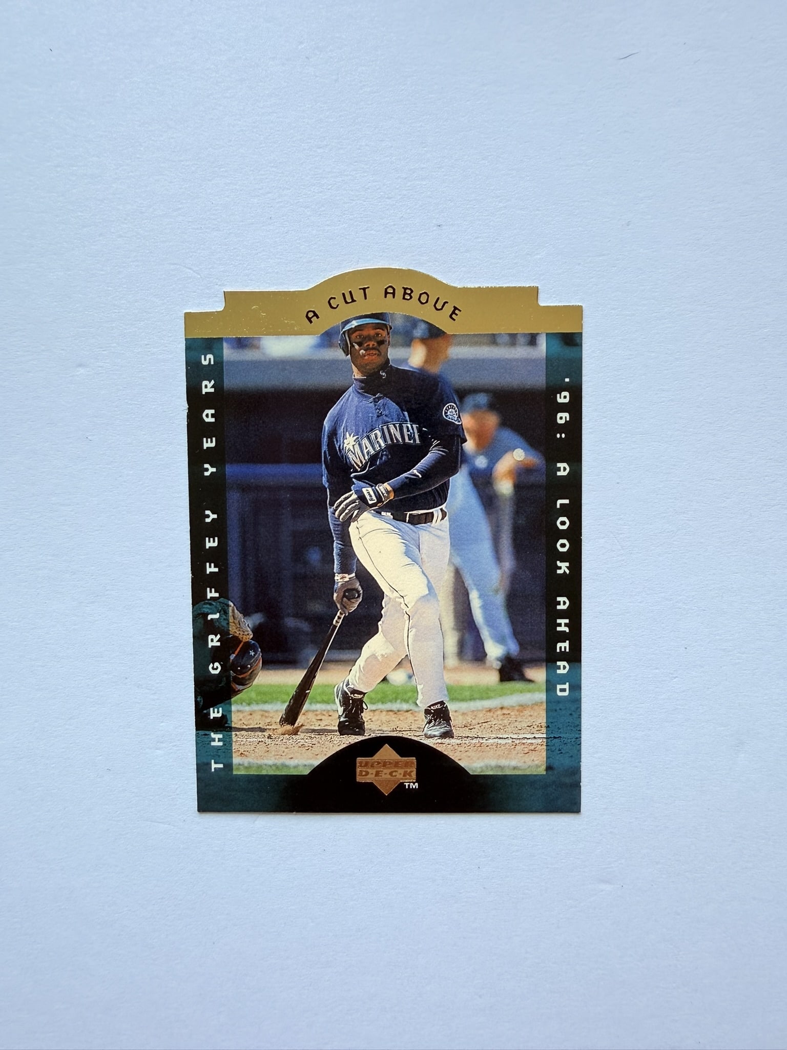 Ken Griffey Jr Upper Deck A Cut Above Insert (1 of 2)