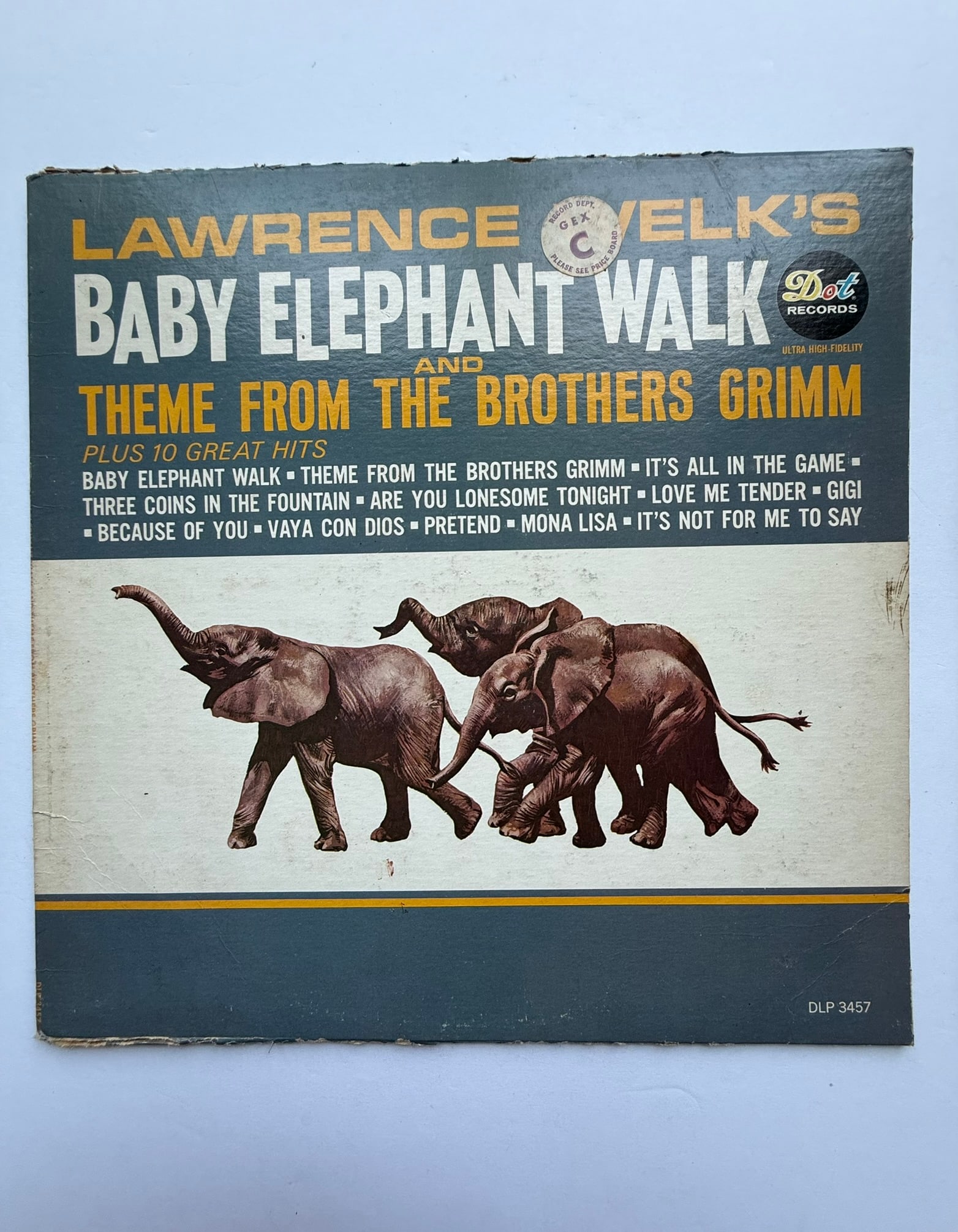 Lawrence Welk – Baby Elephant Walk and Theme from The Brothers Grimm LP (1 of 3)