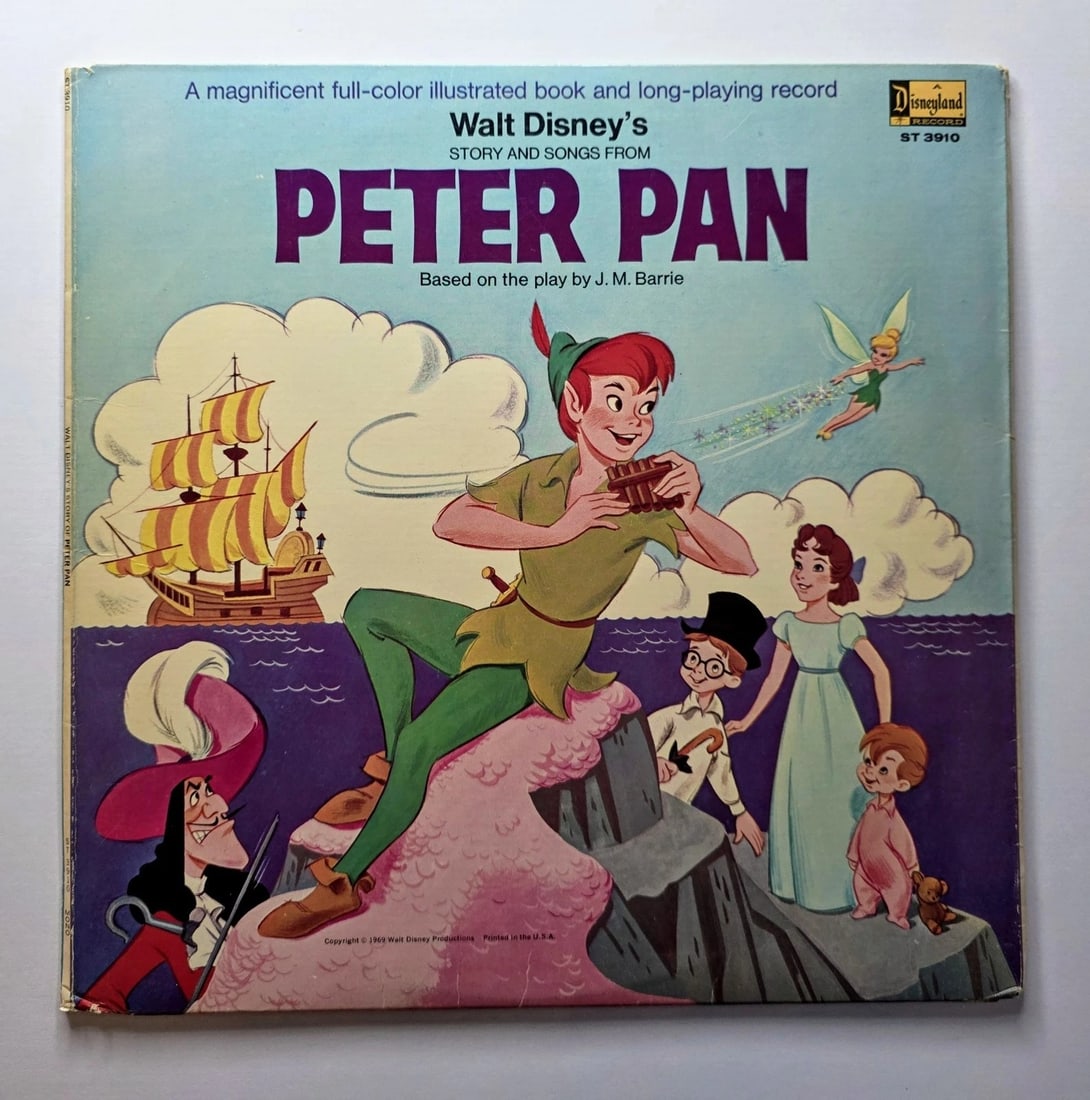 Vintage Walt Disney Peter Pan Story and Songs Disneyland Record (1 of 4)