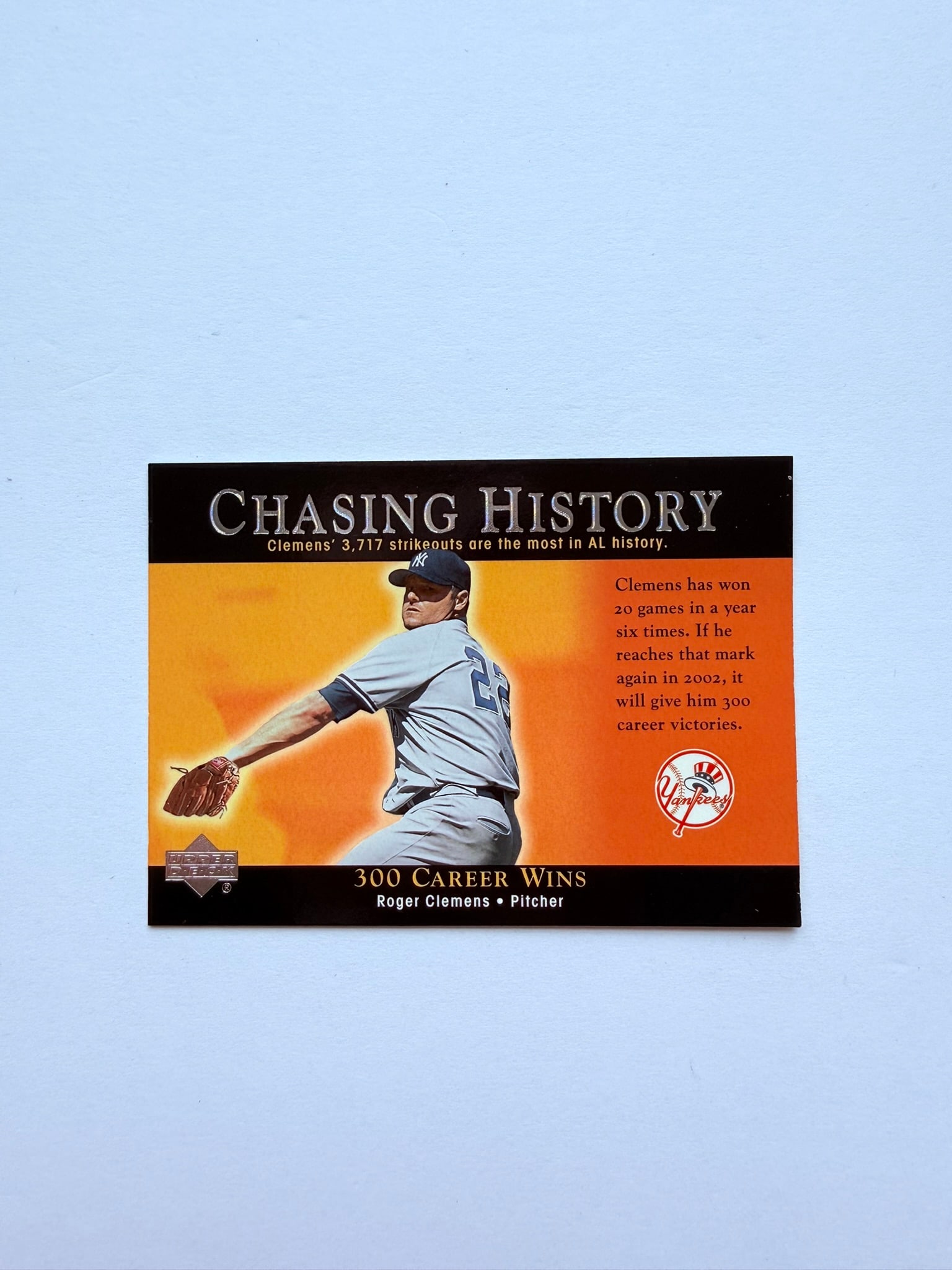 2002 Upper Deck Chasing History CH3 Roger Clemens 300 Career Wins New York Yankees Insert Card (1 of 2)
