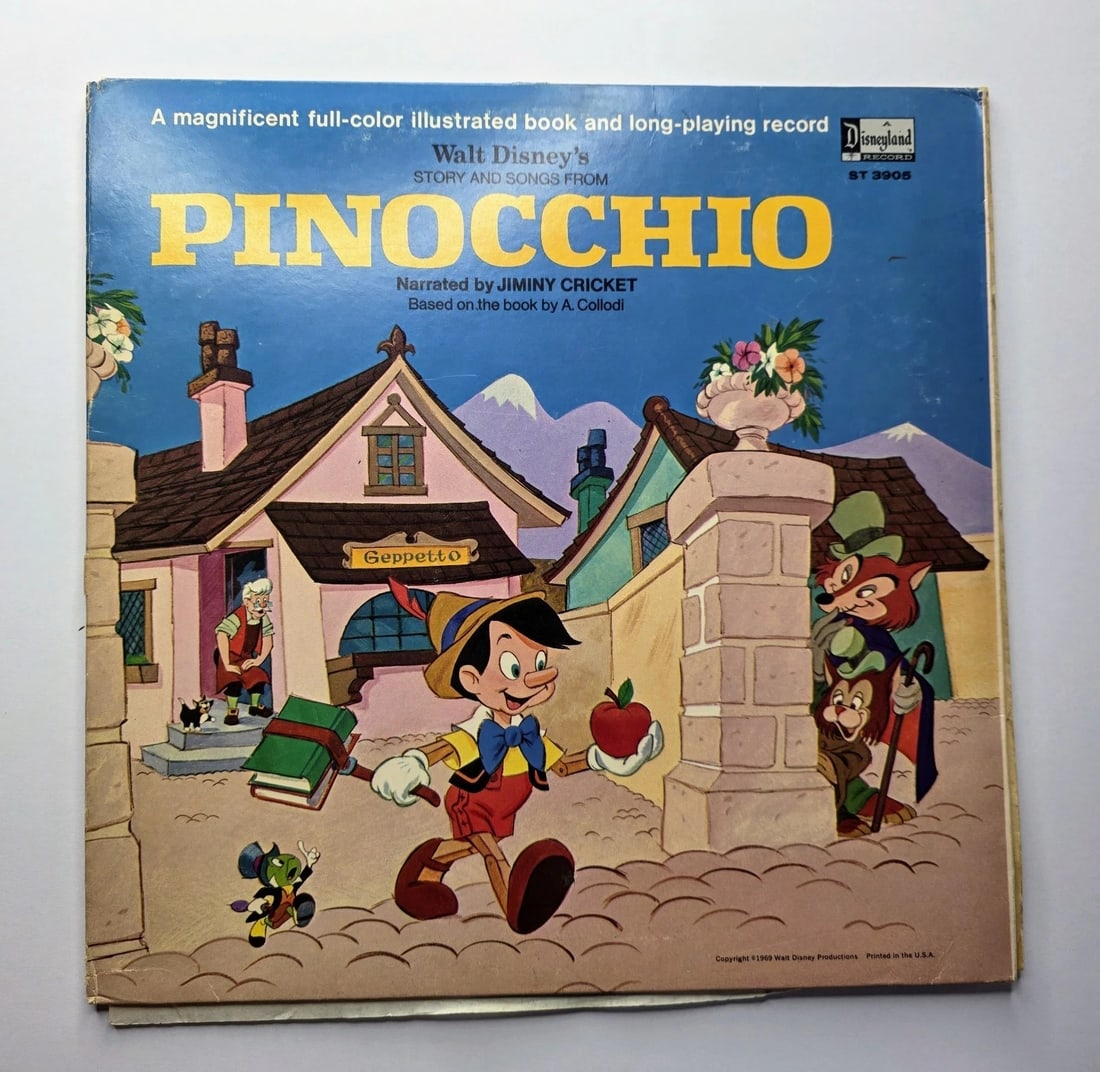 Vintage Walt Disney’s Pinocchio Story and Songs Record Book Disneyland Records (1 of 5)