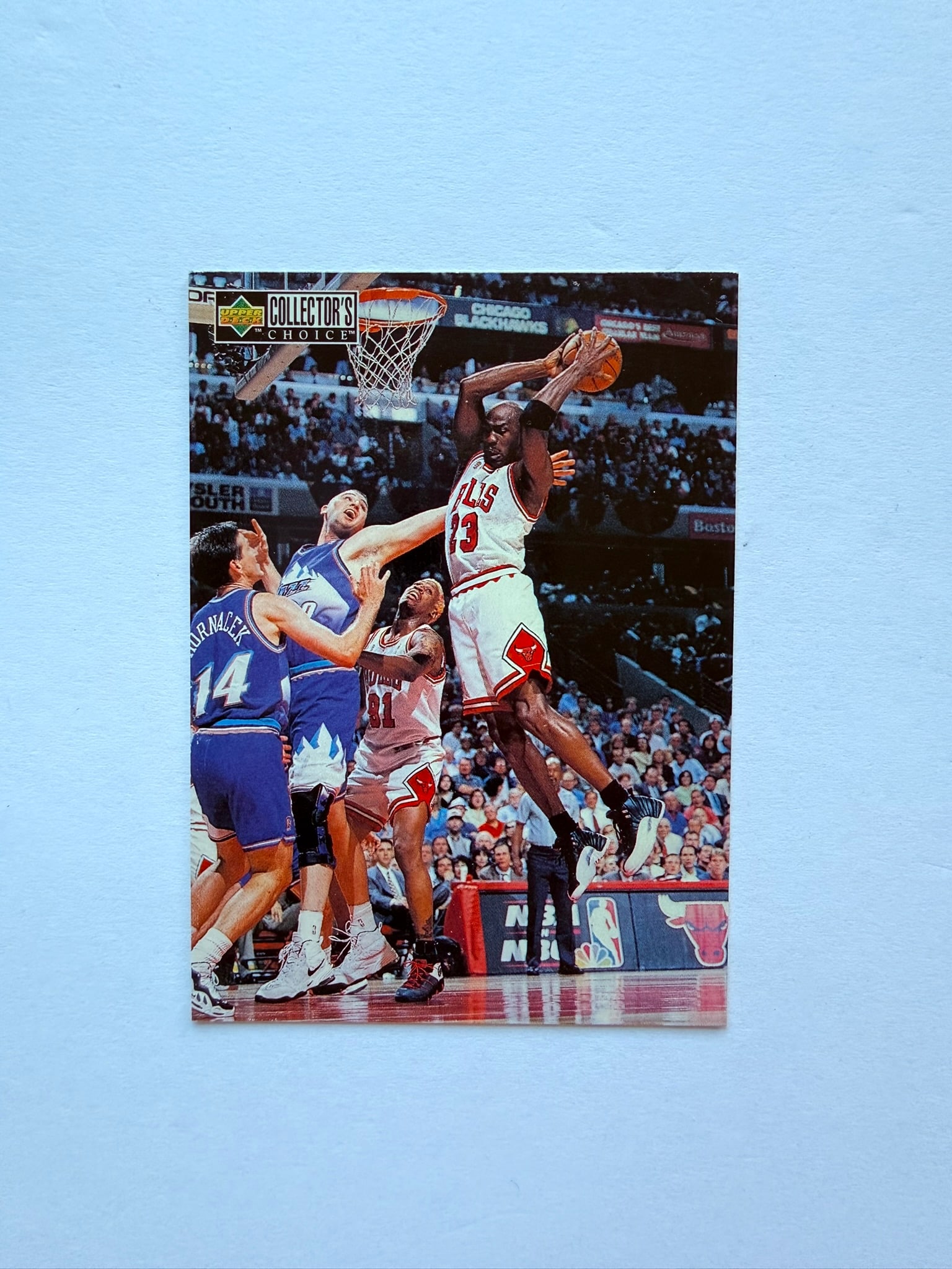 1997 Upper Deck Michael Jordan Michael’s Magic #390 (1 of 2)