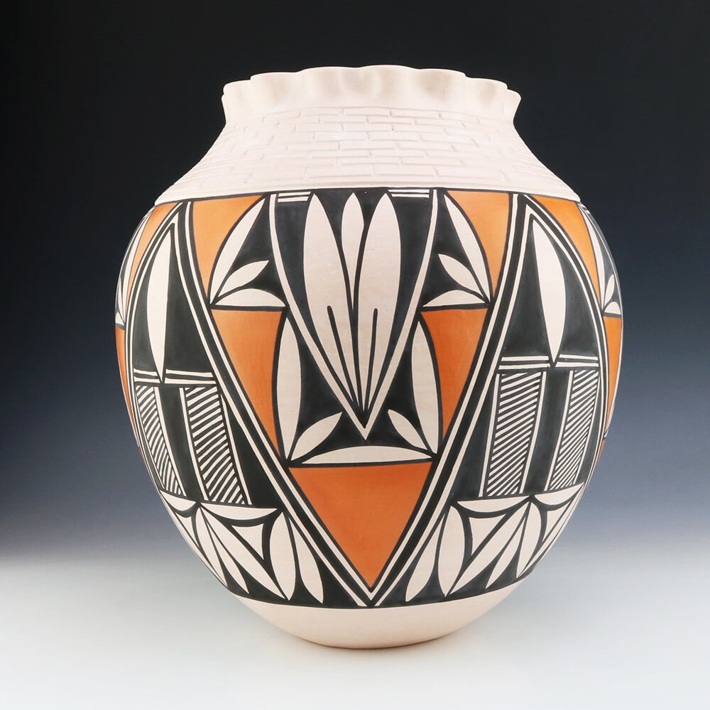 Native American Acoma Pottery Olla By Earlene Antonio (1 of 6)