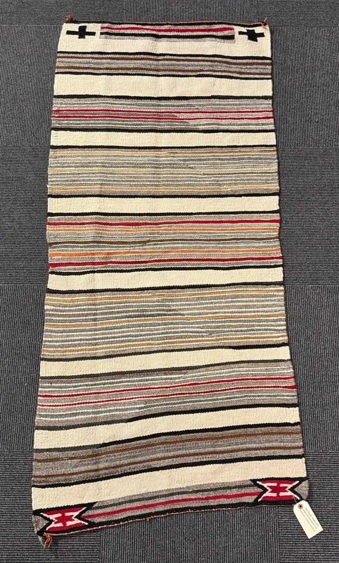 Fine Antique Navajo Double Saddle Blanket ca 1920 67 x 31 in: Fine Antique Navajo Double Saddle Blanket ca 1920 67 in x 31 in. Dimensions: W 31 in. Fine Antique Navajo Double Saddle Blanket ca. 1930 - 1950 Size 67 in L x 31 in W Hand Spun Wool In Red, Grey, Ligh