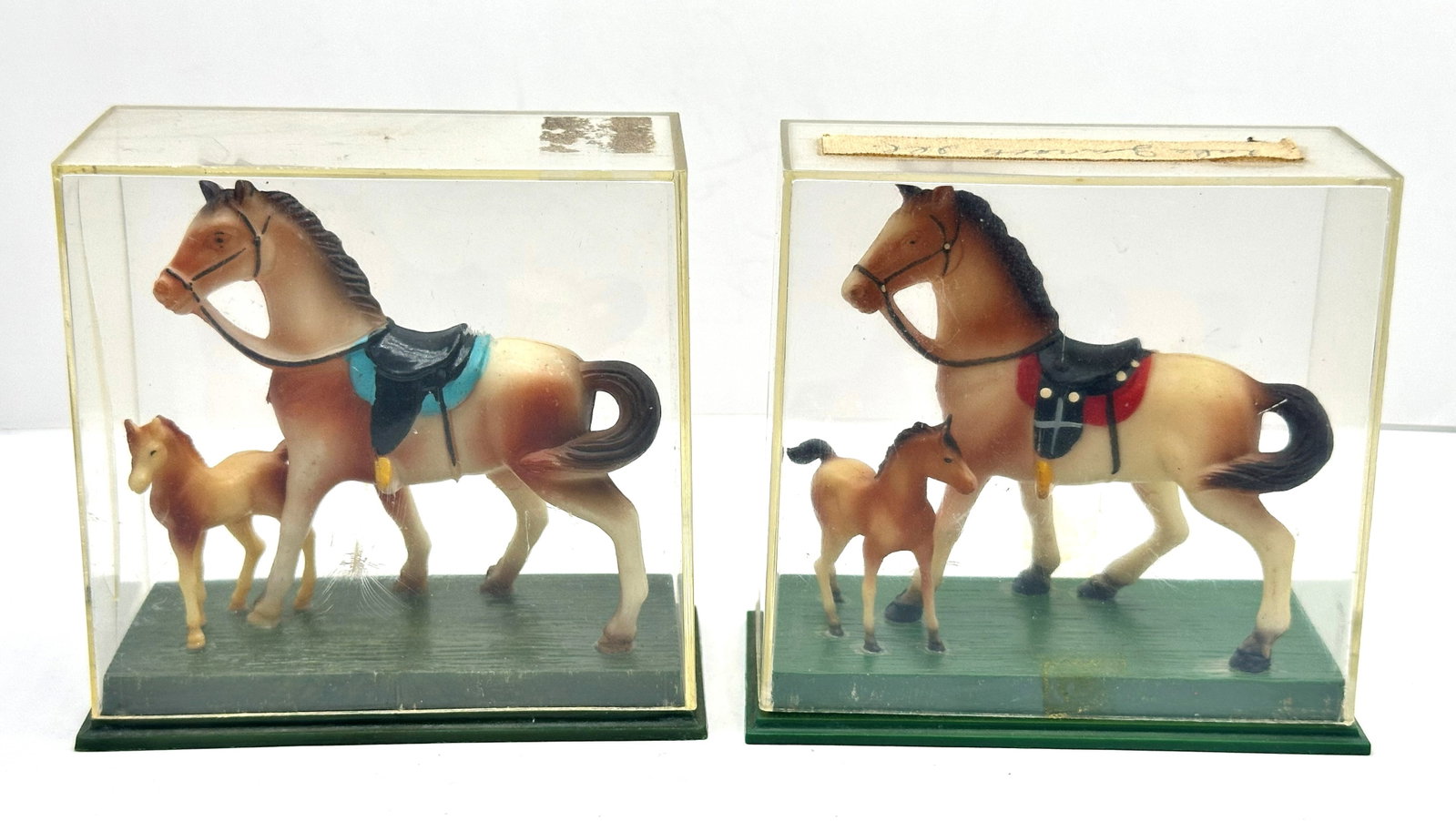 2--Vintage 50's 60's Horse Satues in Cases (1 of 3)