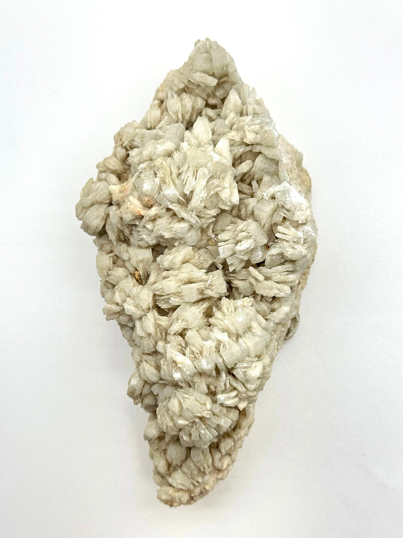 Super Lg Raw Calcite 1336 Grams (1 of 3)