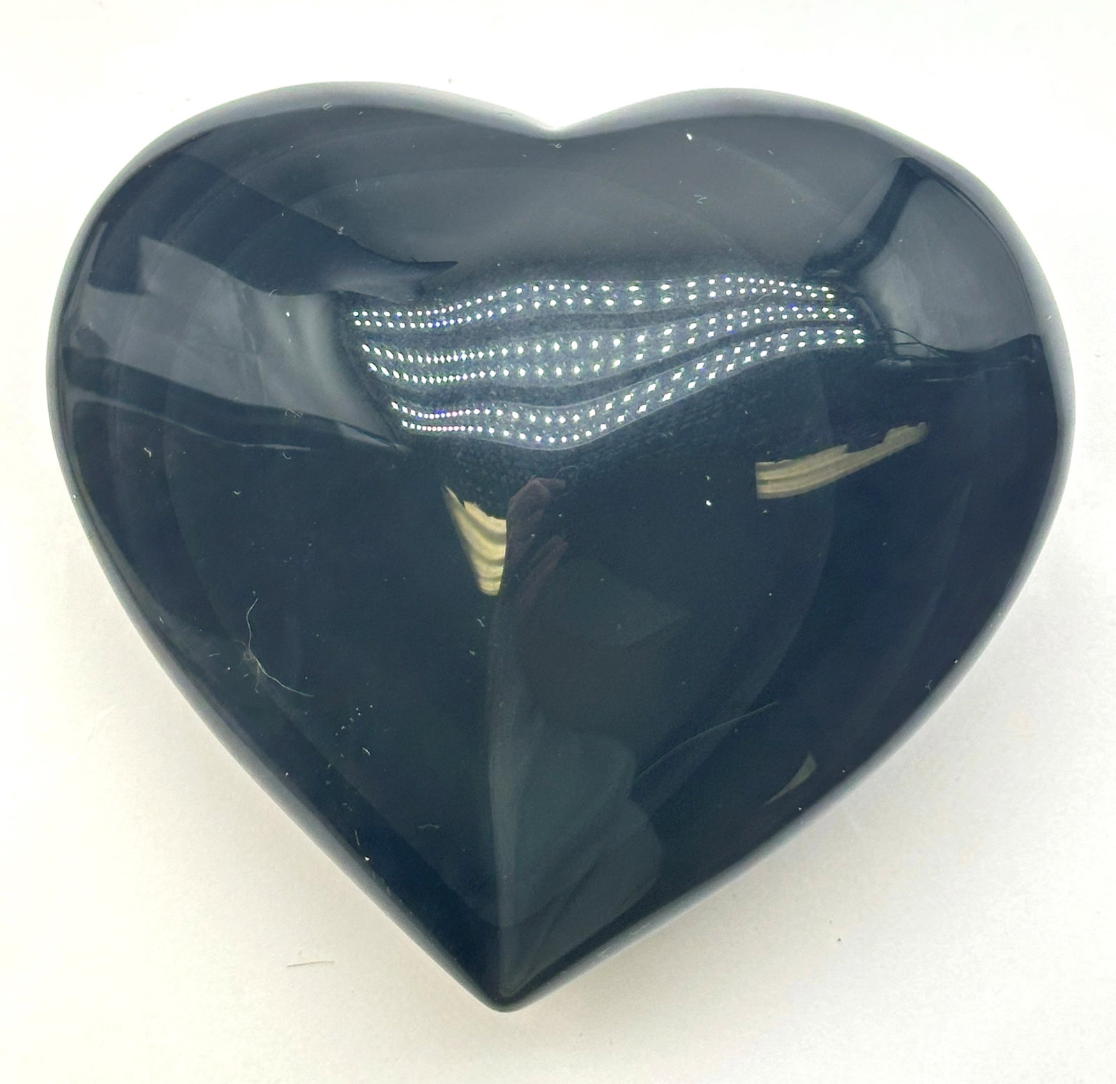 Large Carved Black Onyx Heart .66 lbs: Large Carved Black Onyx Heart .66 lbs