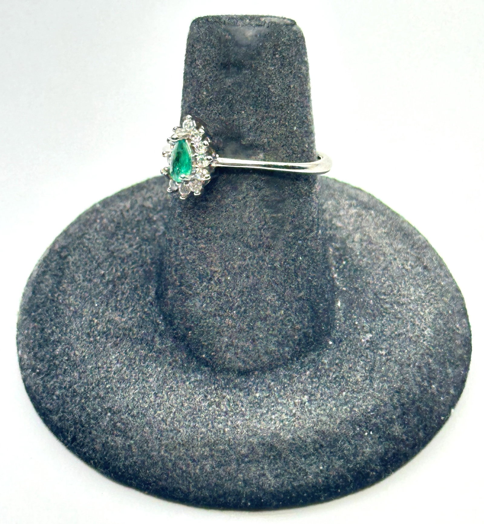 Sterling Emerald Ring 2 Grams Size Adjustable - 4