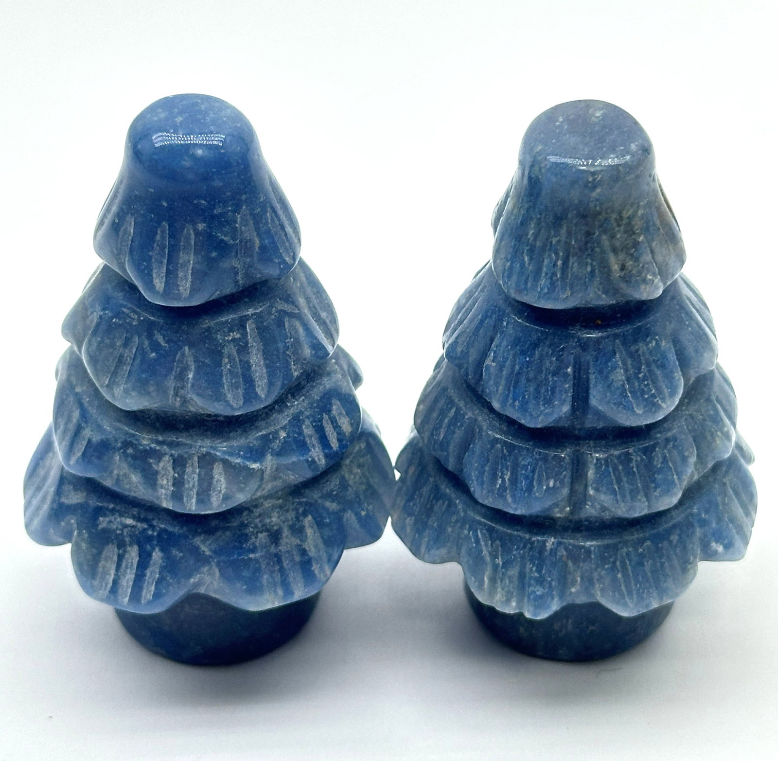 2 Lg Carved Gemstone Christmas Trees 100 Grams (1 of 2)