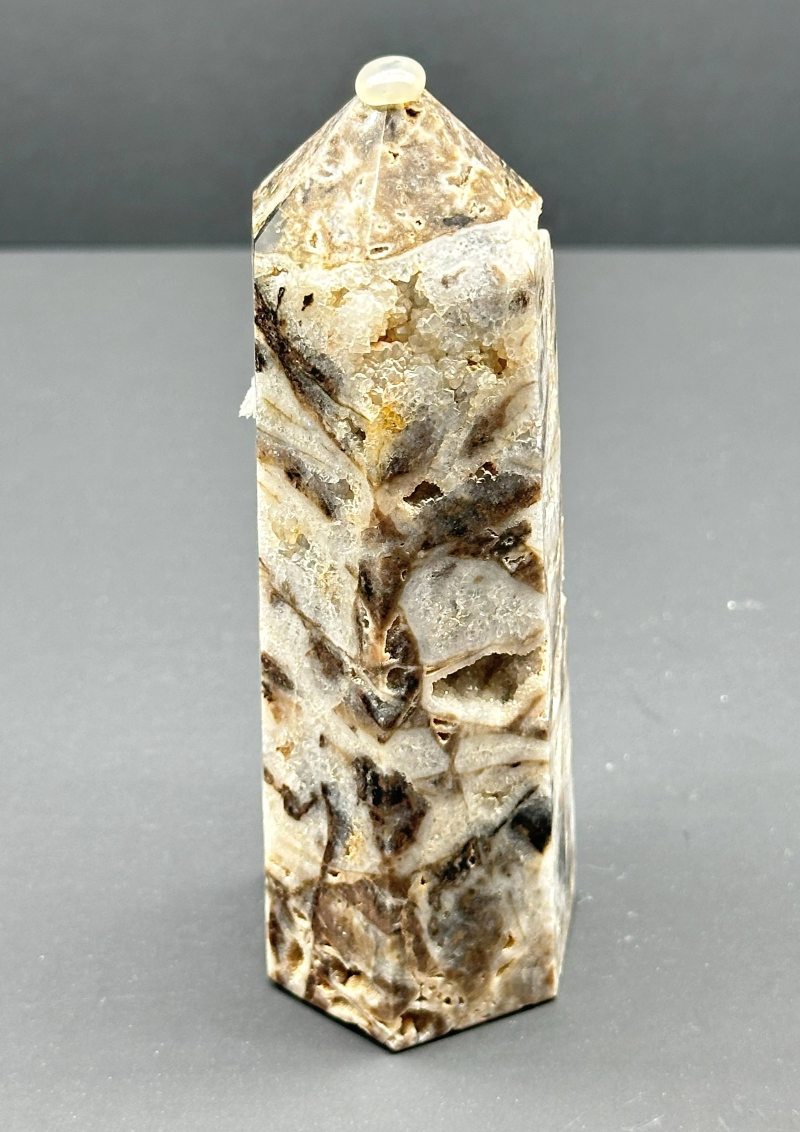 Lg 5" Sphalerite Tower (Expensive Stone) 291 Grams: Lg 5" Sphalerite Tower (Expensive Stone)