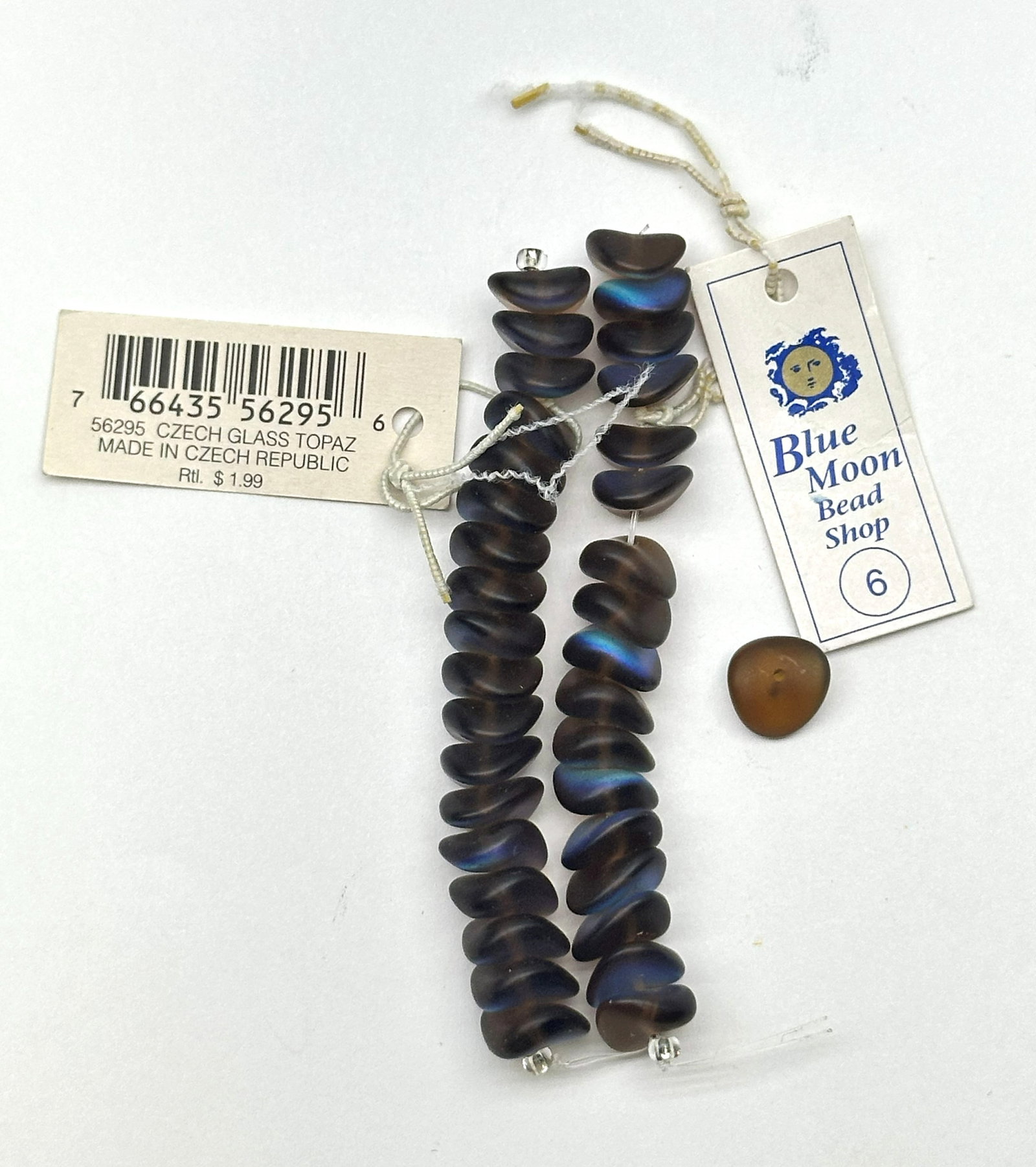 Vintage Czech Republic Glass Topaz Beads From Blue Moon 18 G (1 of 2)