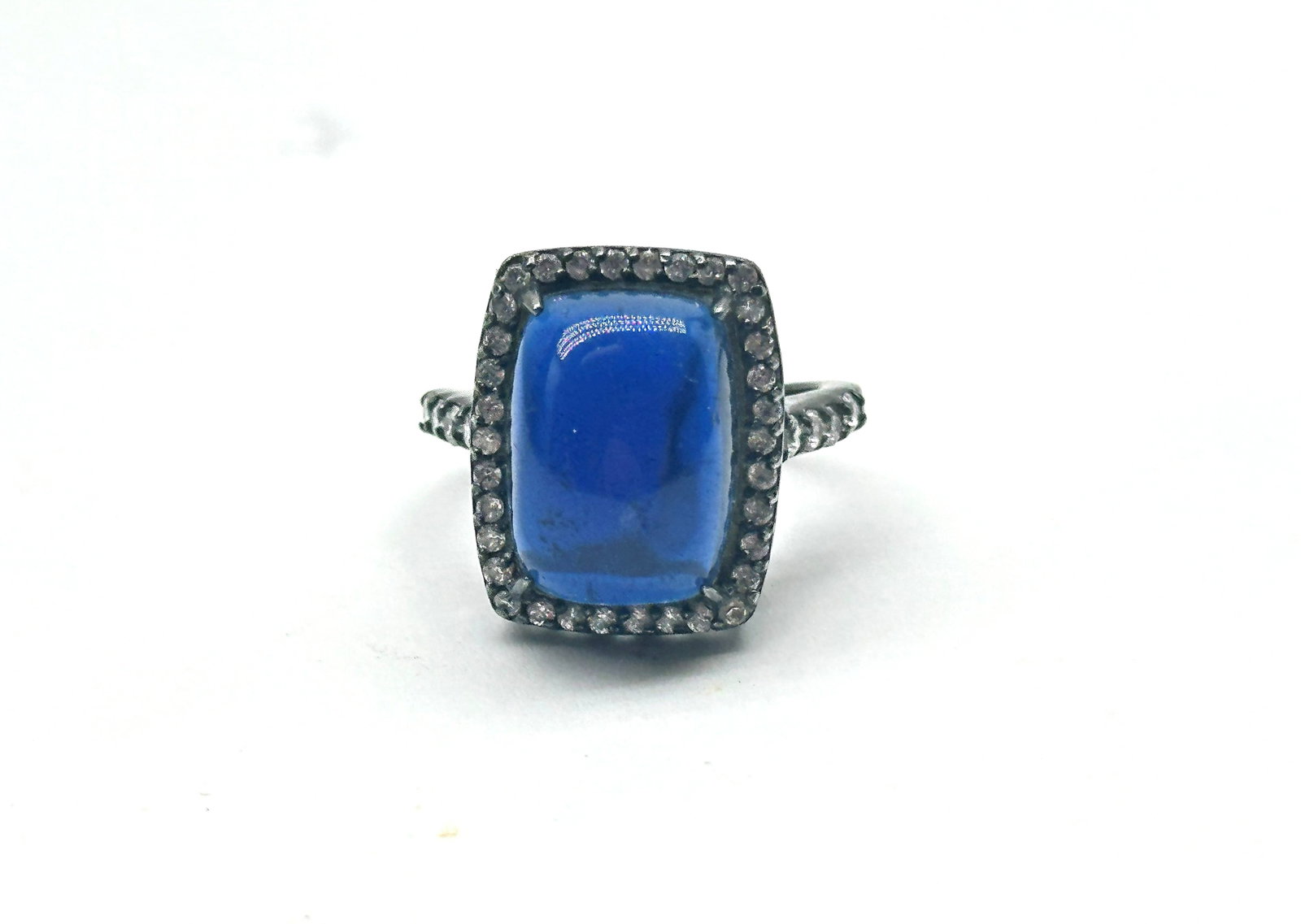 Sterling Gorgeous Ring 6 Grams Size 6 (1 of 4)
