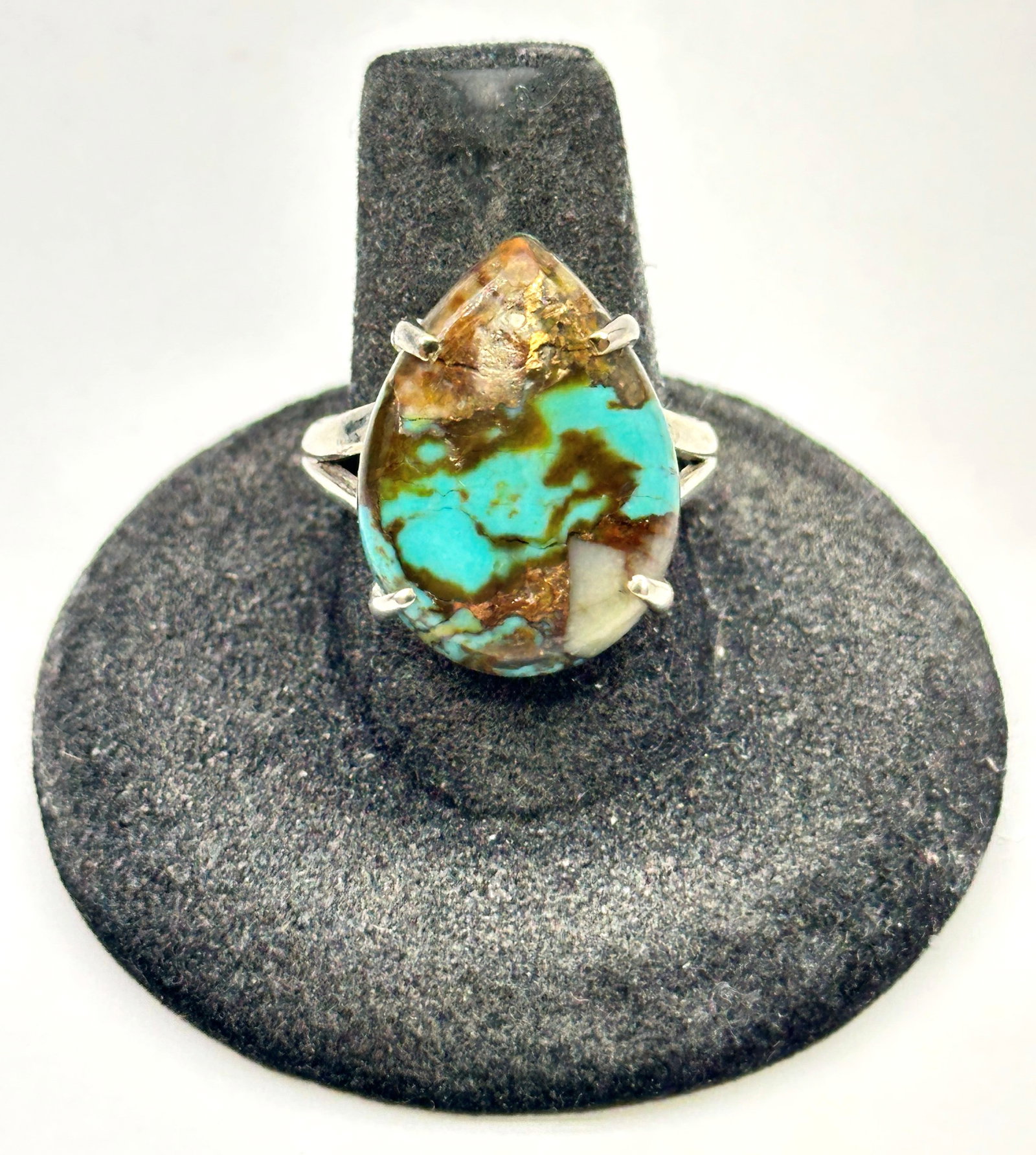 Sterling Kingman Turquoise Ring 6 Grams Size 9: Sterling Kingman Turquoise Ring 6 Grams Size 9