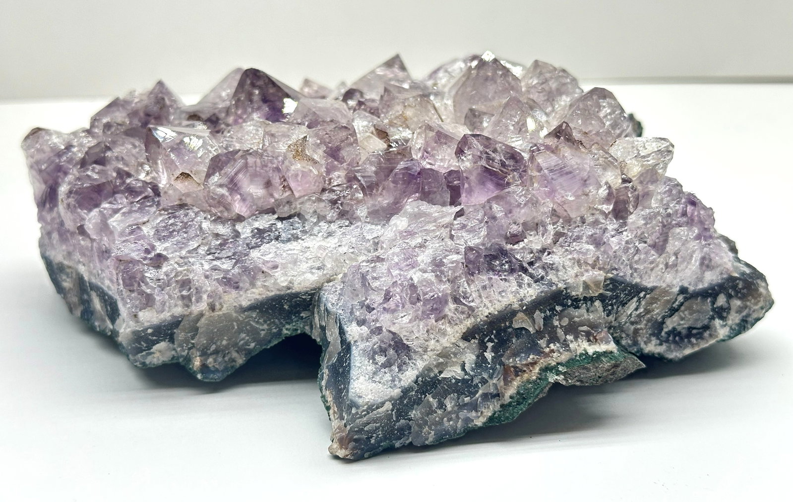 Amethys 1230 Grams - 2