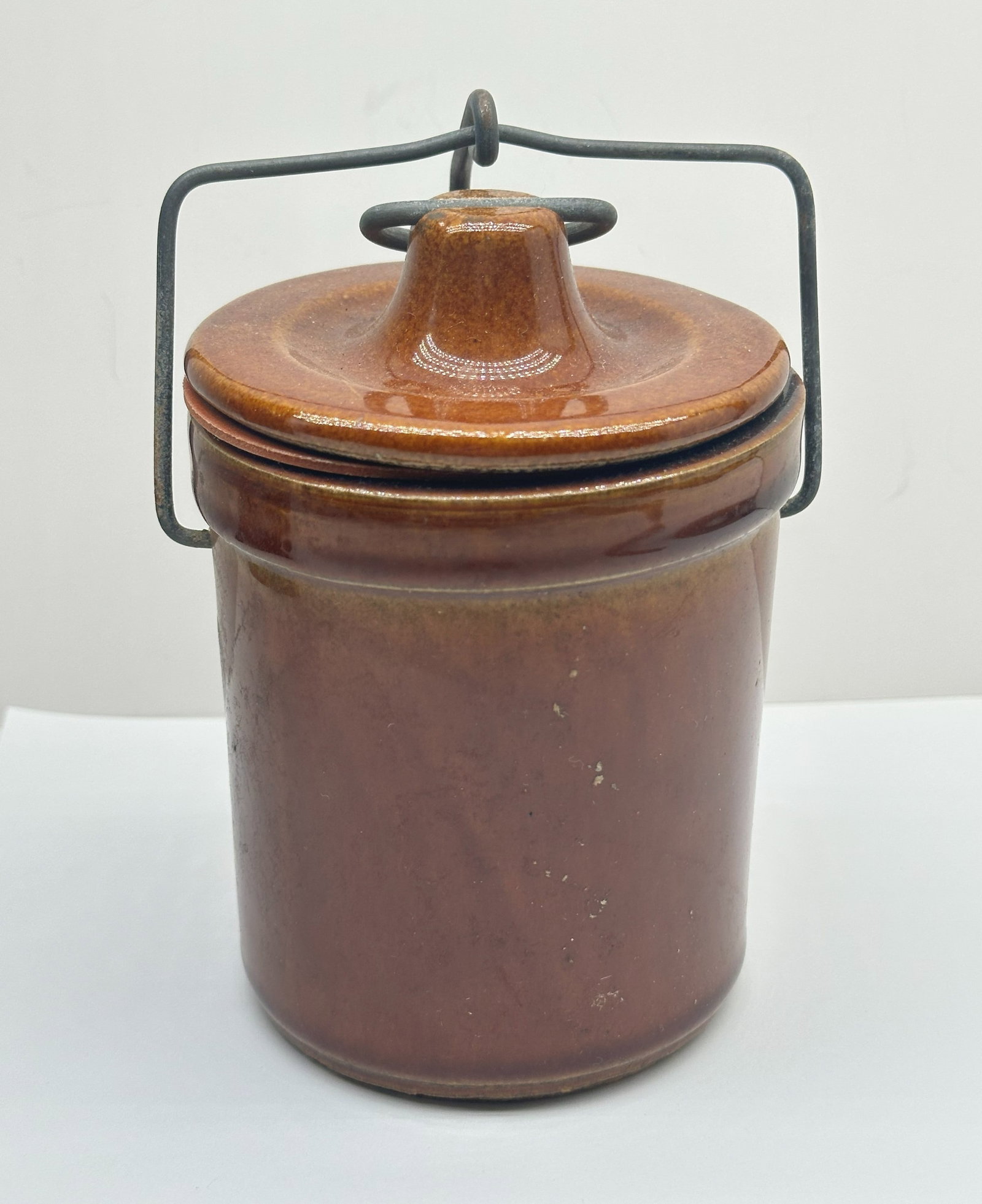 Vintage Butter Jar 643 Grams: Vintage Butter Jar 643 Grams