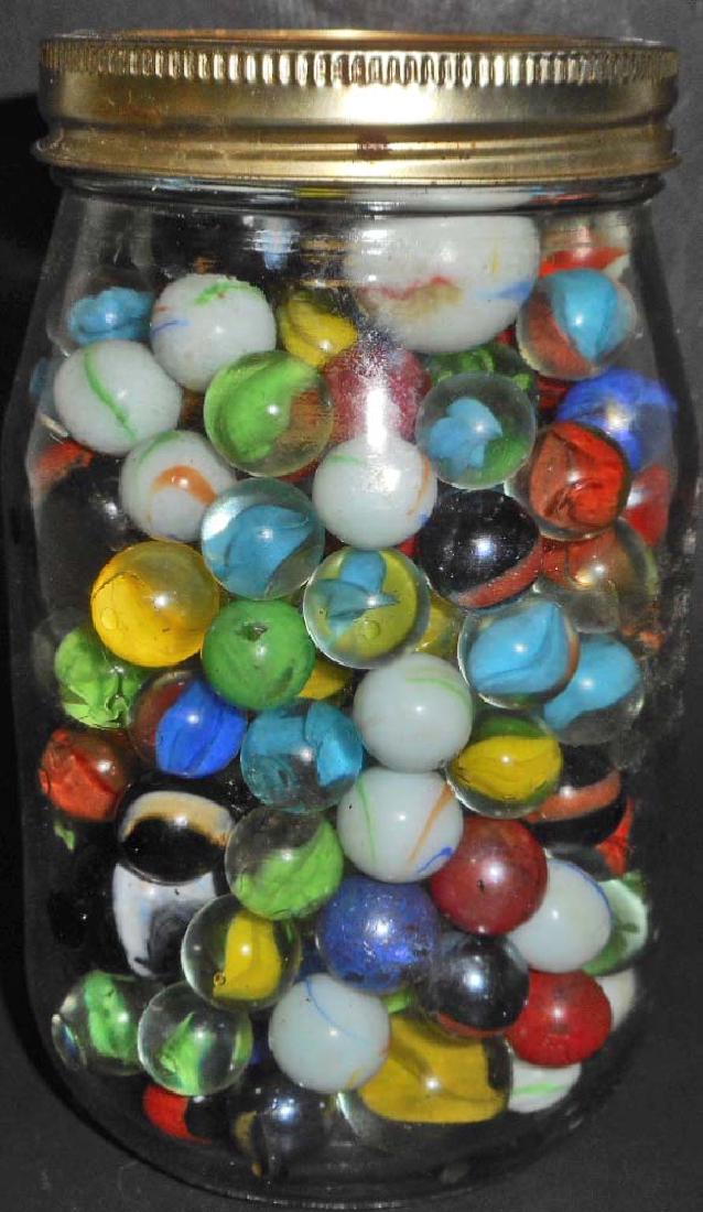 LARGE JAR FULL OF VINTAGE MARBLES: N/A