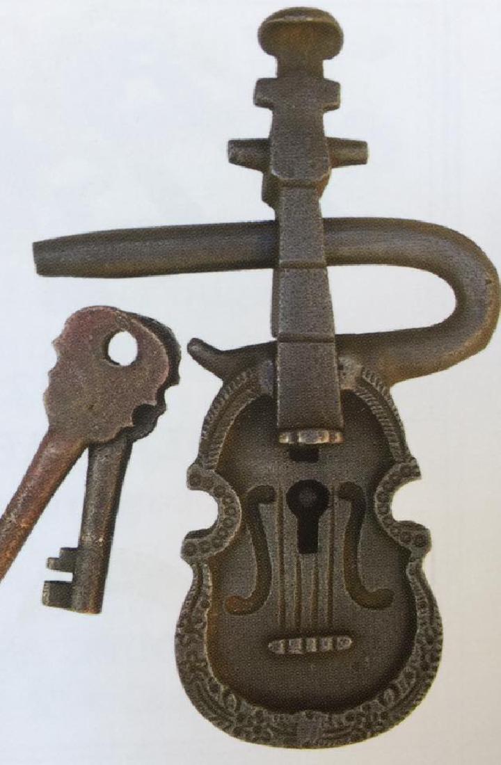 CAST IRON AND BRASS VIOLIN LOCK W/ KEYS - 5.5" TALL: N/A