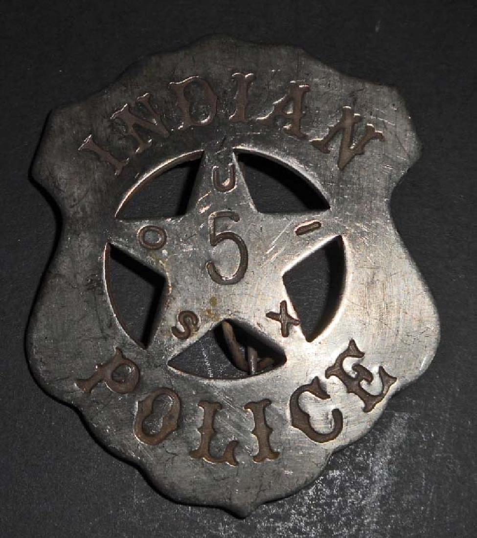 SOUIX INDIAN POLICE BADGE (1 of 1)
