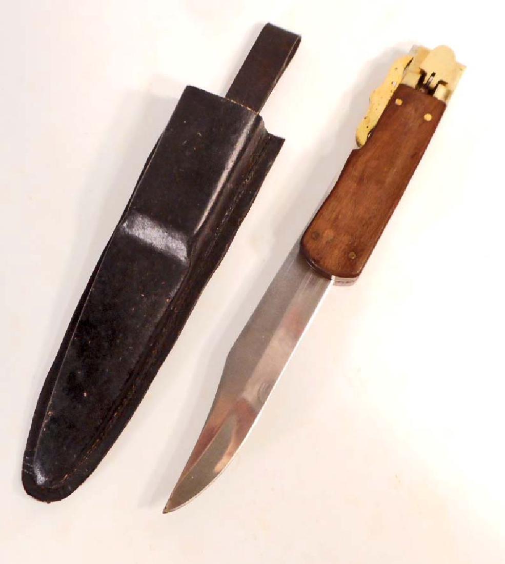 VINTAGE FOLDING HUNTING KNIFE W/ SHEATH (1 of 2)