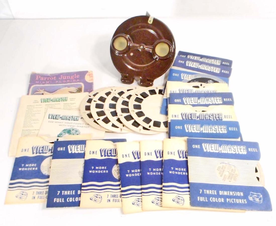 VINTAGE SAWYERS BAKELITE VIEW-MASTER W/ REELS (1 of 1)