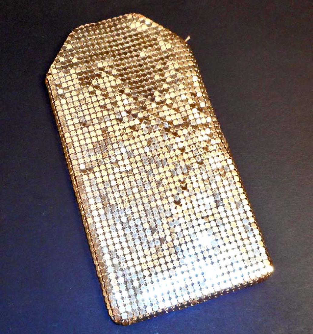 VINTAGE SILVER METAL MESH EYEGLASS CASE: N/A