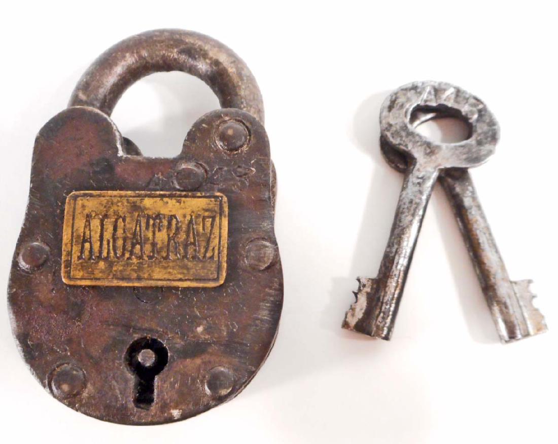ALCATRAZ CAST IRON GATE PADLOCK - 2.5" X 1.5": N/A