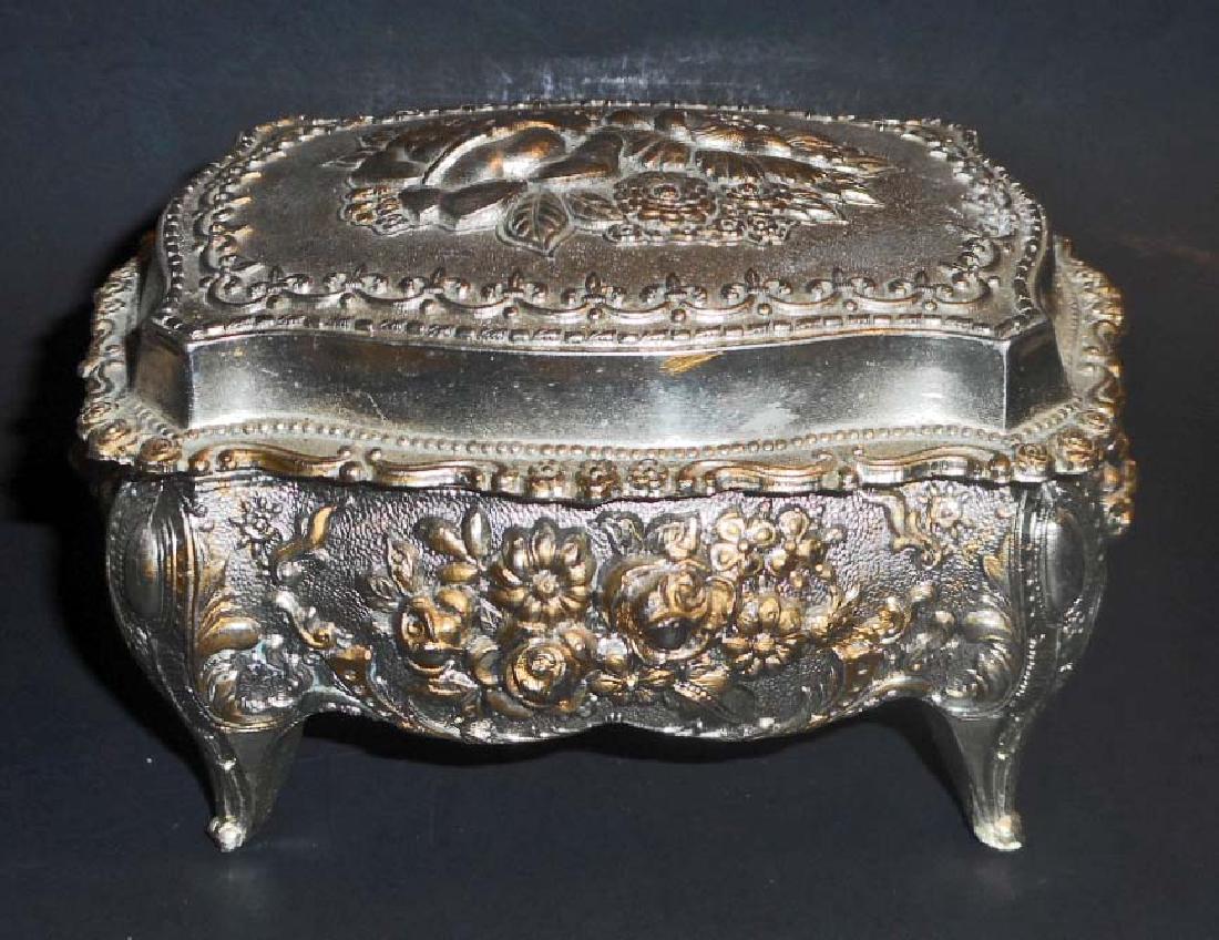 VINTAGE ORNATE JEWELRY CASKET W/ VELVET LINING: Approx. 5" by 3"